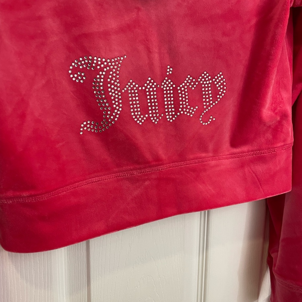 Juicy Couture Velour Tracksuit Set – Watermelon Red – Size M – NWT - Picture 7 of 8